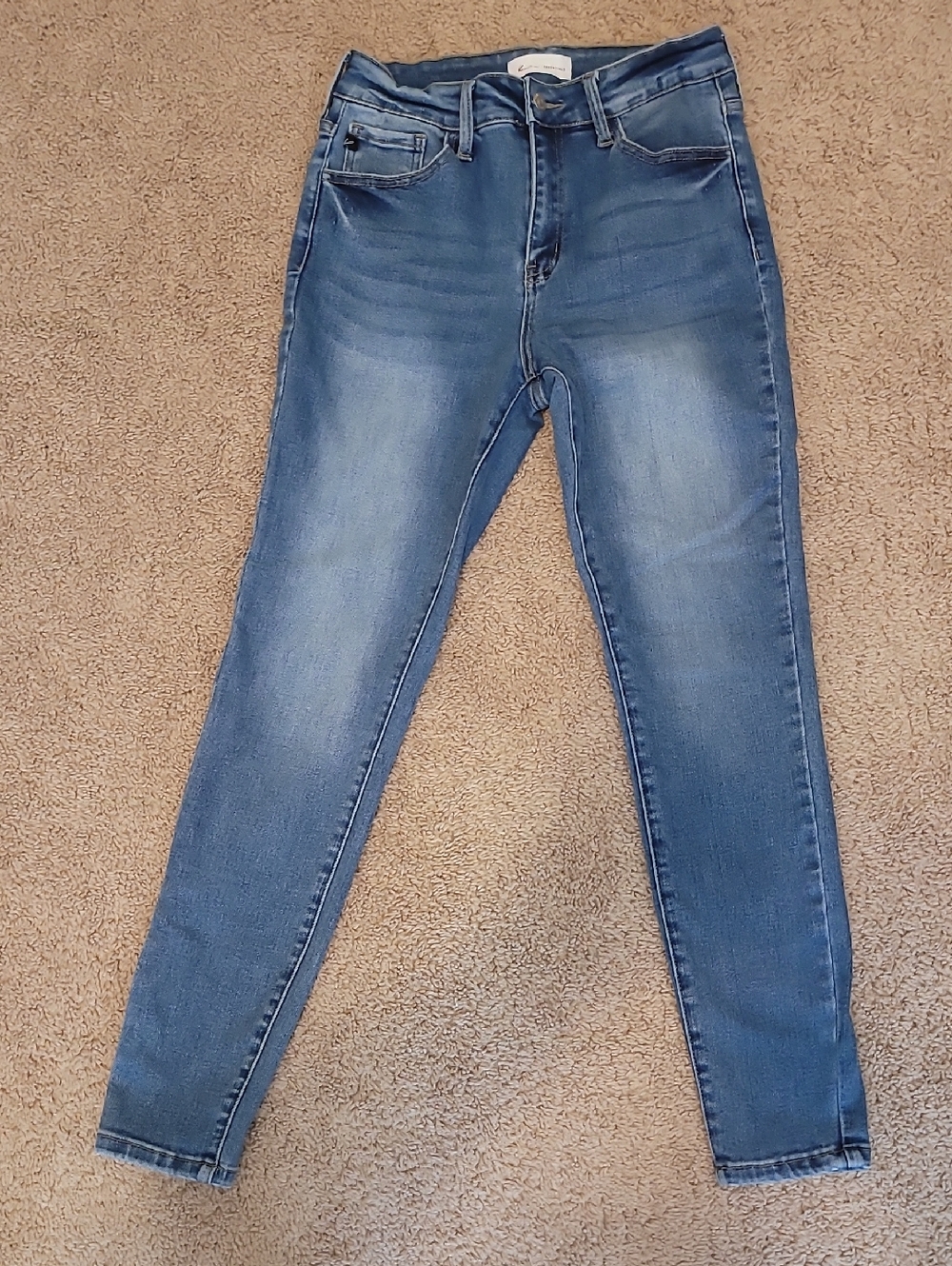 KanCan Women's Light Blue Skinny Jeans EUC